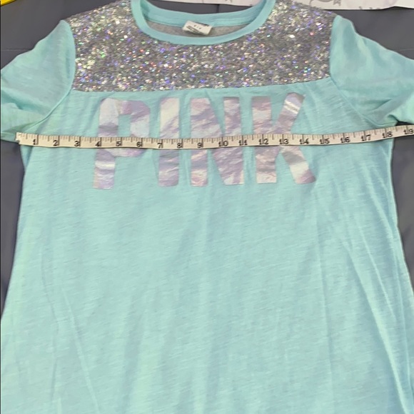 PINK Victoria’s Secret tee bling - Picture 4 of 5